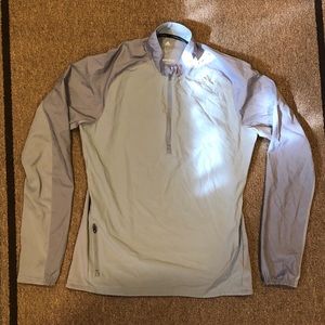 Woman’s Adidas Running Workout Jacket Size Medium